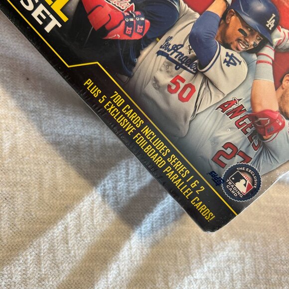 topps 2020 Baseball Cards. Complete Set. Unopened. 700 Cards. (1140) - Picture 3 of 4